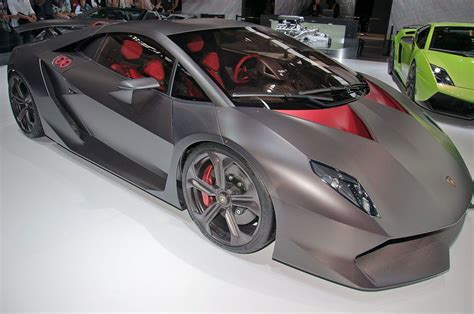 Lamborghini Sesto Elemento - Wikipedia