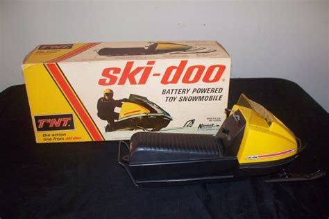 Vintage 1971 Normatt Ski Doo Battery Operated Toy Snowmobile Tnt 2000