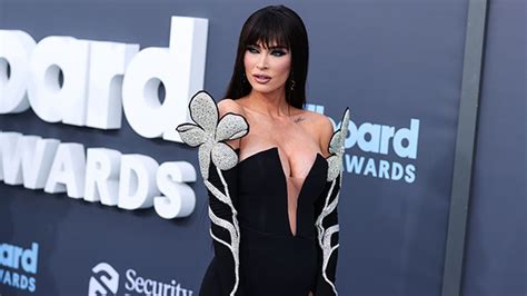 Megan Fox Stuns In Sexy Plunging Corset Top While Posing In New Photos