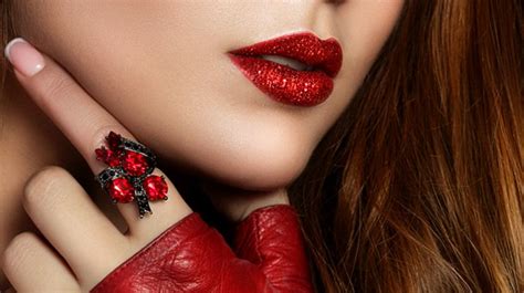 Get Sparkly Glamorous Lips With The 13 Best Glitter Lipsticks Of 2021