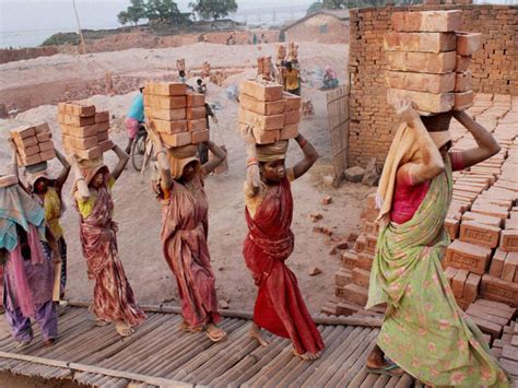 Labour jobs in malaysia, pakistan 2020 are available at jobz.pk. Government's NREGA wages raise is lowest ever - Oneindia News