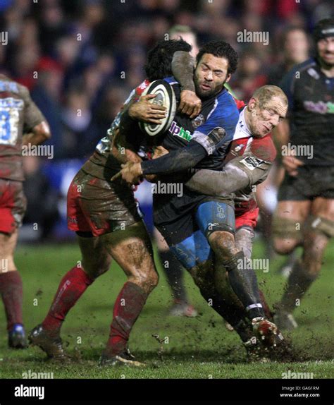 Muddy Rugby Players Hi Res Stock Photography And Images Alamy
