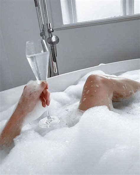 Pin By M On S E L F C A R E In 2020 White Aesthetic Relaxing Bath