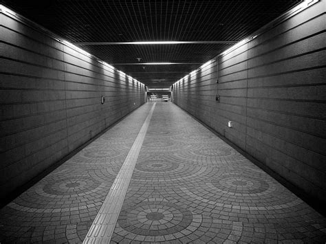 1 point perp tunnel | One point perspective