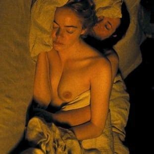 Emma Stone Nude Scene From The Favourite Brightened In Hd