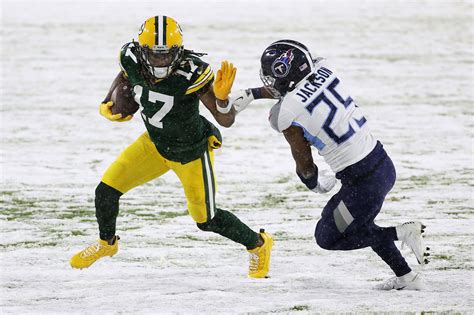 Davante Adams Records 100th Catch 15th Td Of Season On Packers First