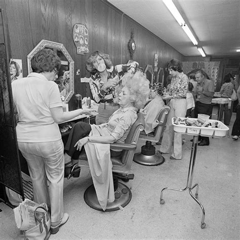 A Memoir In Photos New Yorks Sassy 1970s Vintage Hair Salons Vintage Beauty Salon Vintage