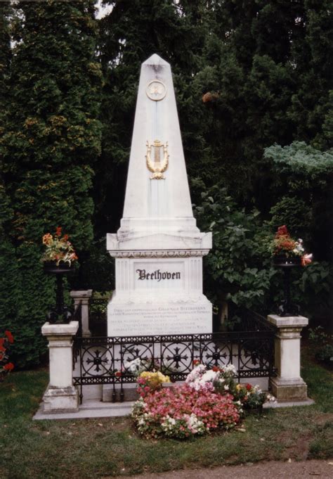 Filebeethoven Grave Zentralfriedhof Vienna