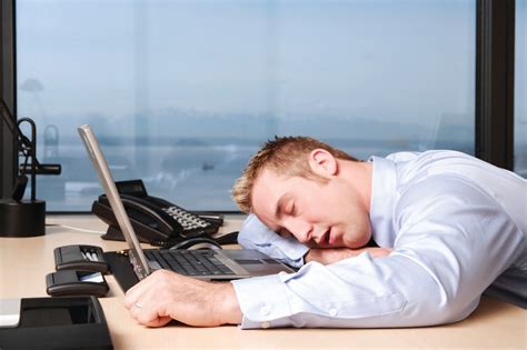 Many Us Workers Sleeping Less To Work More