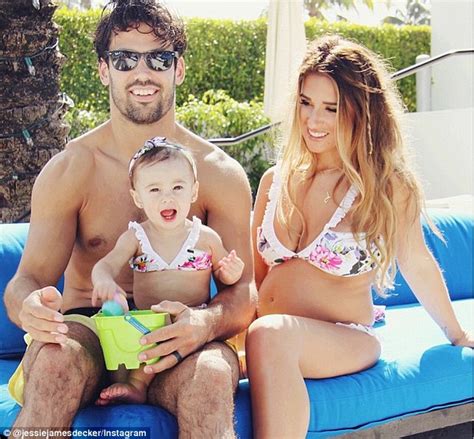 Jessie James Announces She And Nfl Husband Eric Decker Are Expecting