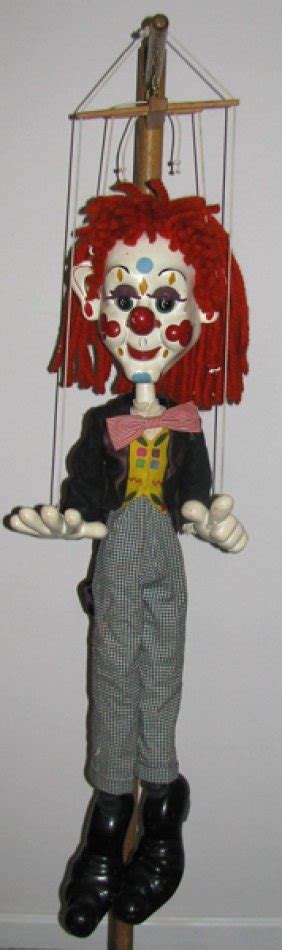 98 Pelham Puppets Store Display Clown Marionette Lot 0098
