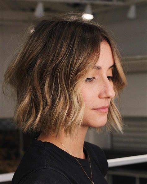 33 Messy Bob Haircut Ideas For The Ultimate Boho Vibe