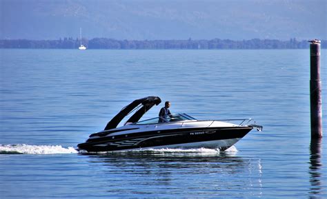 Types Of Motor Boats And Reasons To Buy Them Luxe Beat Magazine