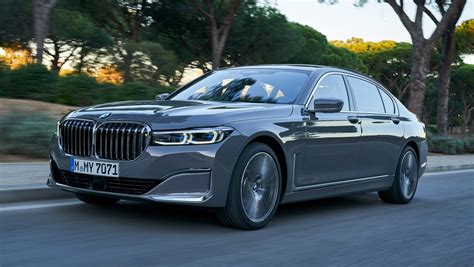 New Bmw 7 Series Facelift 2019 Review Auto Express