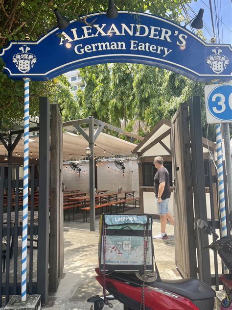 Iทg๐ 🇩🇪🇹🇭 On Twitter Been To “alexanders German Eatery” On Ekkamai Soi 12 Good Gulasch