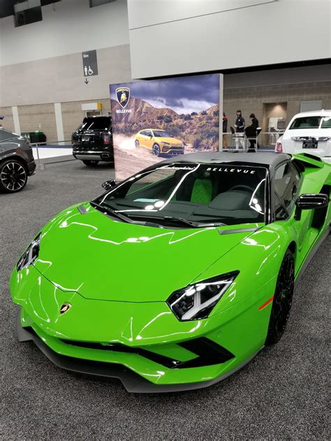 Lime Green Lamborghini Aventador At The 2019 Portland Autoshow Oc R