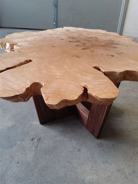 This Beautiful Coffee Table Was Made With A Slice Of A Maple Tree The