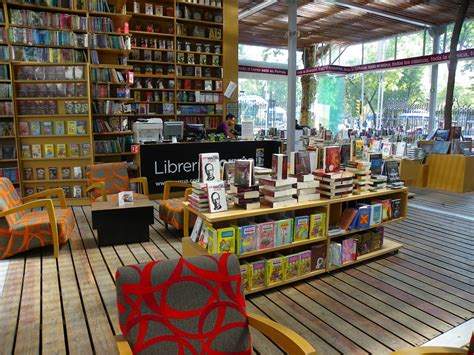 As 10 Melhores Livrarias Em Manaus