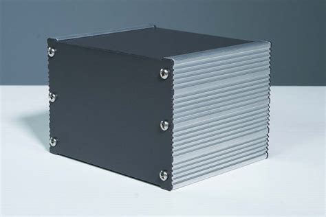 Extruded Aluminum Enclosures Built In 2 3 Days