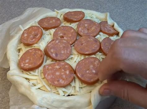 Maybe you would like to learn more about one of these? Pizza-Kuchen: Ein Traum für jeden, der Pizza liebt