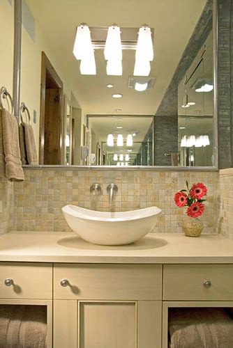 Desert limestone caesarstone quartz is ideal for kitchen countertops, bathroom vanities, bar tops, accent walls and more. Flickriver: CaesarStone's most interesting photos
