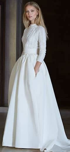 25 Wonderful Winter Wedding Dresses Youll Fall In Love With