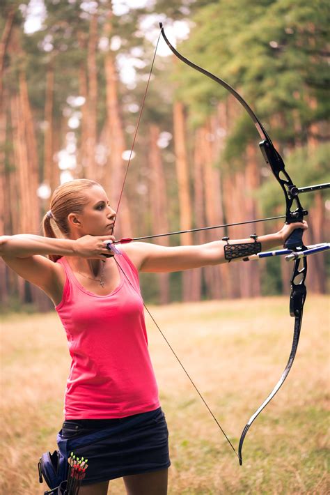 Choose from 50+ bow arrow graphic resources and download in the form of png, eps, ai or psd. D&Q Archery Takedown Recurve Bow and Arrow Set Review ...