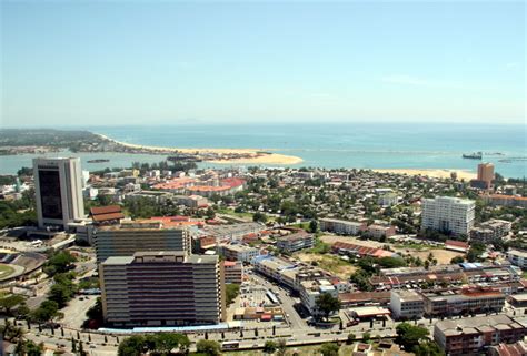 With a total population of about 1 million, oil that abounds off the coast are the main revenue of the state. KUALA TERENGGANU (كوالا ترڠڬانو) | Terengganu | Royal ...