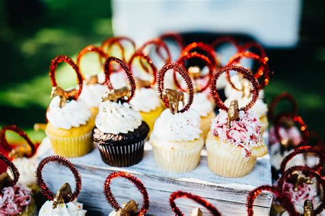 CBH Homes Big Show - Kuna, Idaho. Themed cupcakes are a must! | Themed