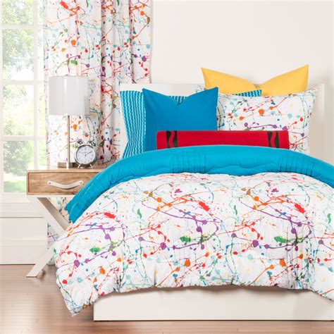I have some dark blue and light blue striped ironing it. Crayola SplatFull/Queen Comforter Set - Walmart.com ...