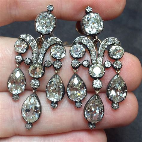 Stunning 19th Century Girandole Diamond Earrings Royal Jewelry