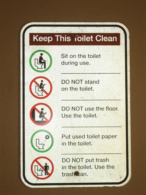 Here are a few secret weapons from hometalk bloggers to get toilets clean faster and keep them clean longer! Sandwich | Rubber Tramp Artist