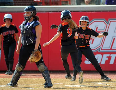 Stamford Ousts Westhill To Return To Fciac Softball Final