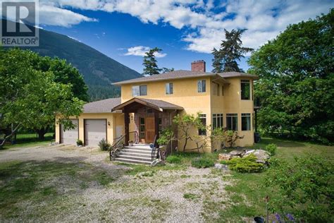 Salmon Arm Mls® Listings And Real Estate For Sale Page 3 Zolo Ca