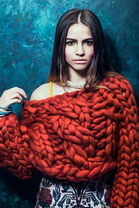 Chunky Knit Sweater Giant Knit Turtelneck Chunky Sweater Woolen