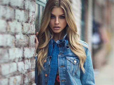 Download Wallpaper X Jeans Jacket Blonde Girl Model Looking Straight Standard
