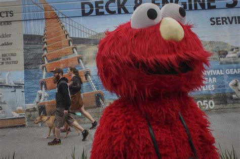 Sfs Evil Elmo Back As ‘creepy Cookie Monster In Santa Cruz