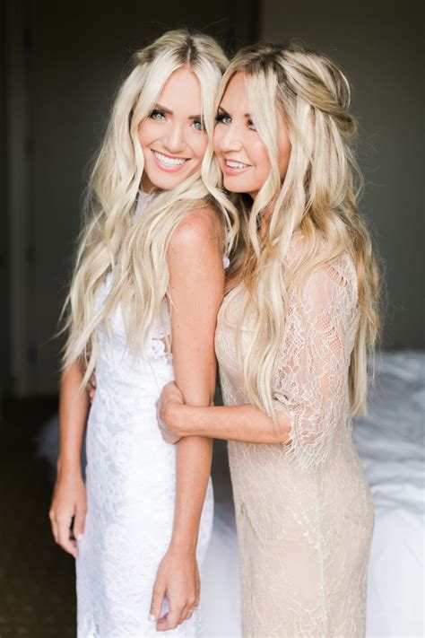 Youtube Stars Savannah Soutas Cole Labrants Wedding Bridal Hair