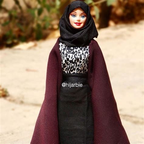 Meet Hijarbie The Popular Doll Wearing Muslim Fashion The Muslim Times