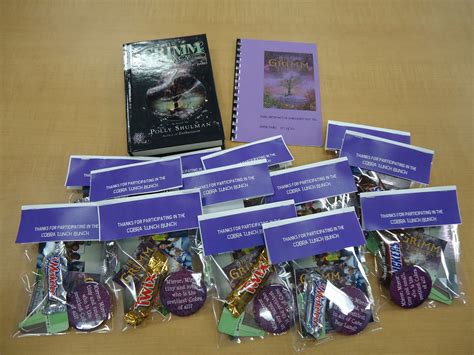 Book Club Goody Bags Choose Small Items And Treats That Go Along With Whatever Book You Read