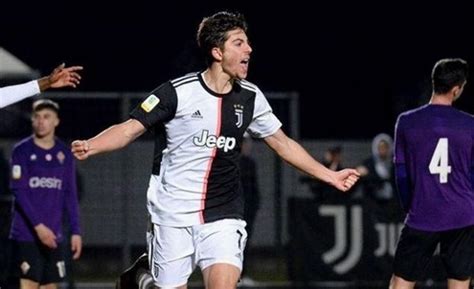 Filippo ranocchia (born 14 may 2001) is an italian footballer who plays as a centre midfield for italian club perugia. Új csillag tűnt fel a Juve U23-as csapatánál - Juventus FC ...