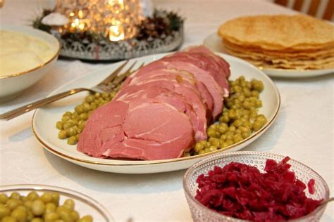 Hangikjöt Remains Icelands Most Popular Christmas Meal Iceland Monitor