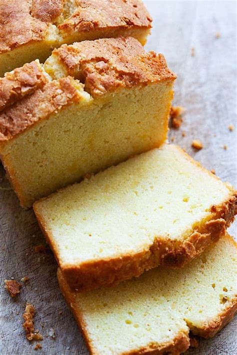 Traditional Pound Cake Recipe Using Butter All Purpose Flour Sugar And Eggs Pound Cake
