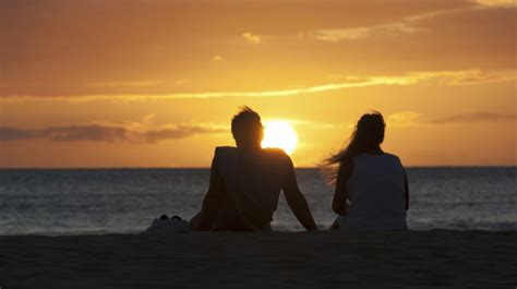 5 Romantic Things You Must Do On Your Honeymoon Indian Honeymoon Packages
