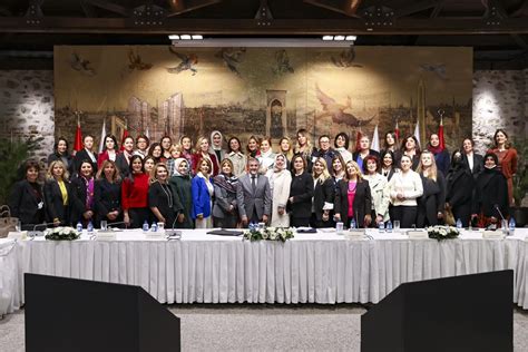 Bakan Nebati nin iş dünyası ve STK ların kadın temsilcileriyle