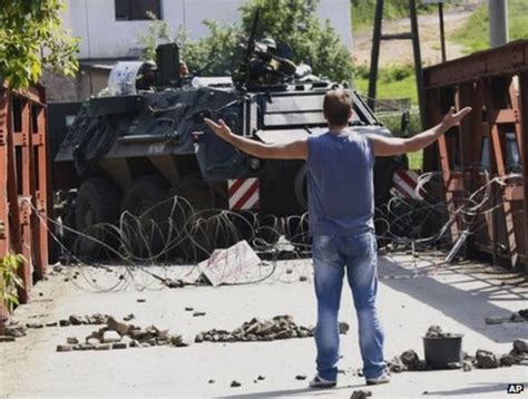 Shots Fired As K For Tackles Kosovo Serb Roadblocks Bbc News