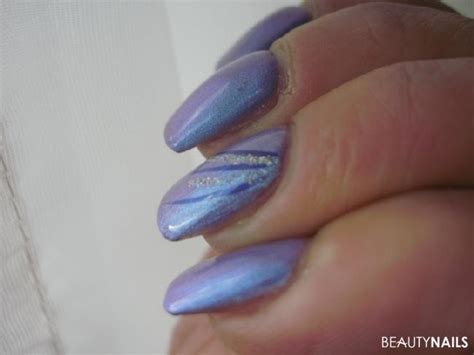 Suche jemanden, der meine fingernägel auffüllen kann. Erfahrene Nageldesignerin Gelnägel