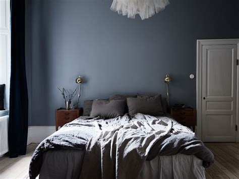 Chemise flanelle blue canyon : Stylish muted blue bedroom - COCO LAPINE DESIGNCOCO LAPINE ...