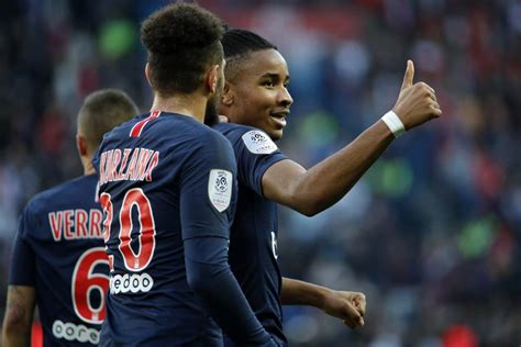 PSG Mercato Une Bonne Nouvelle Pour Christopher Nkunku