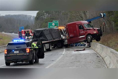 After multi-vehicle accident shuts down I-79, motorists urged to slow